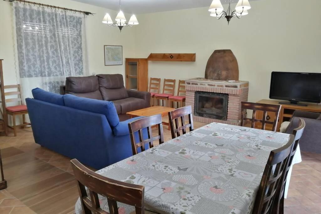 Вілла Casa Cijararural Pantano de Cijara Екстер'єр фото